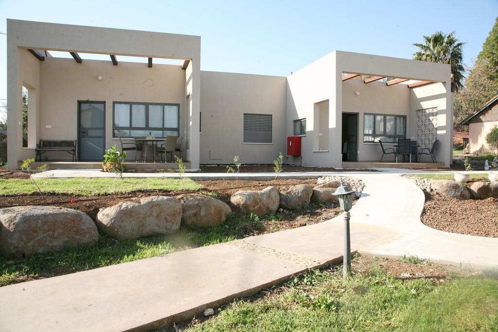 Aviv Bagalille Villa Sheʼar Yashuv Buitenkant foto