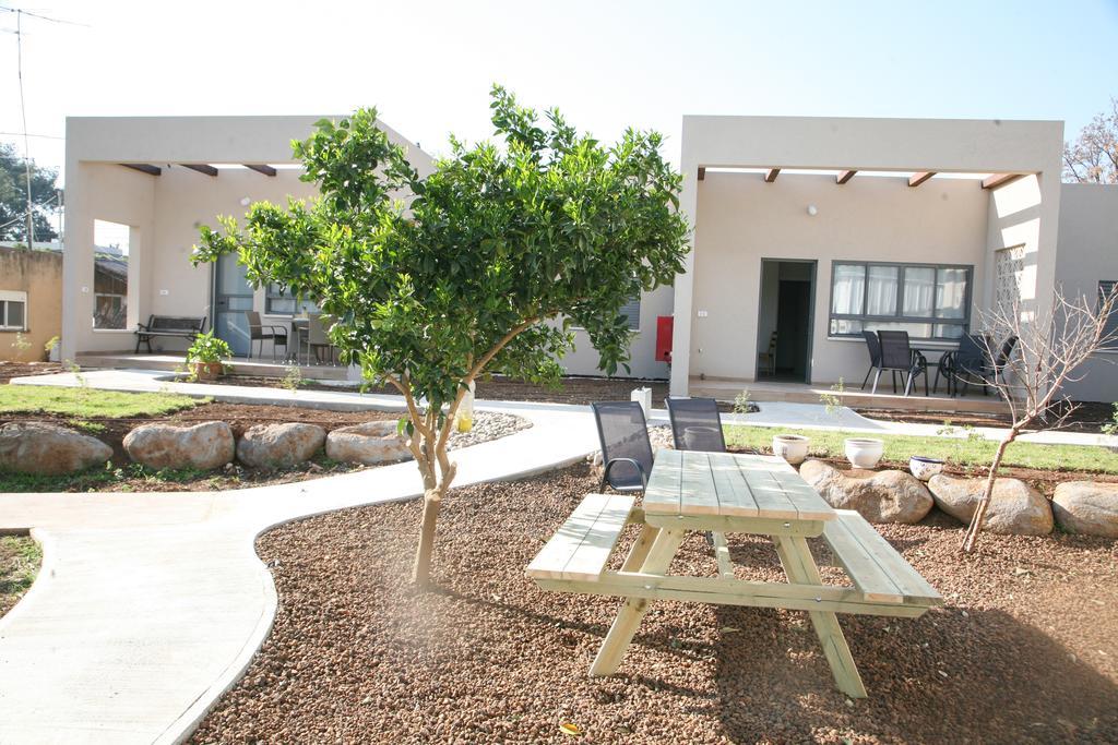 Aviv Bagalille Villa Sheʼar Yashuv Buitenkant foto